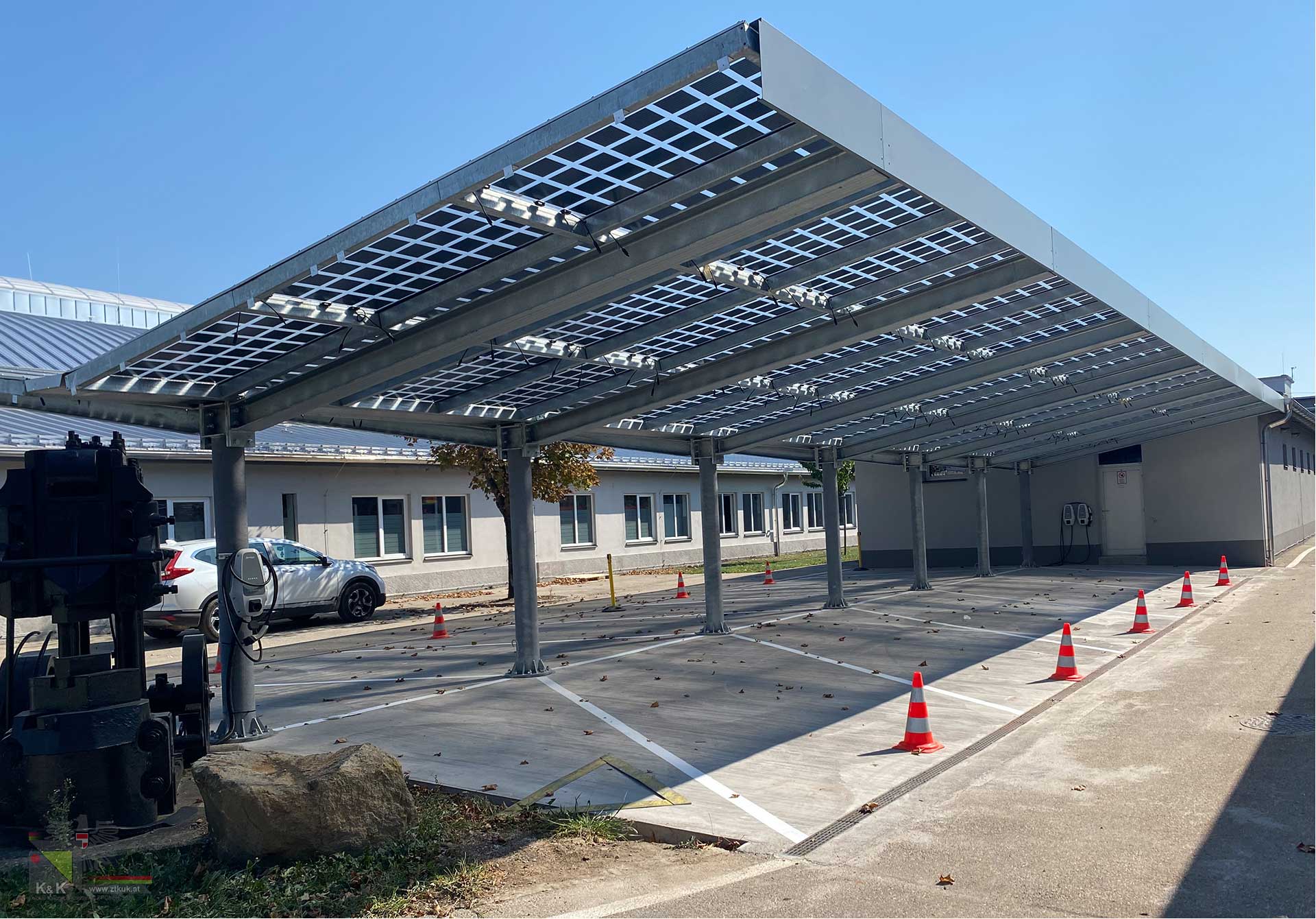Carport mit Photovoltaik