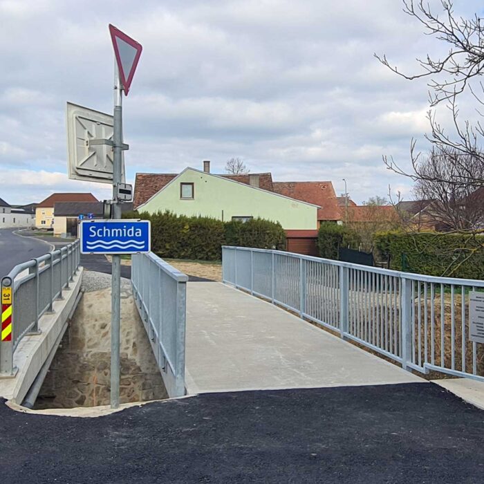 Neubau Brücke