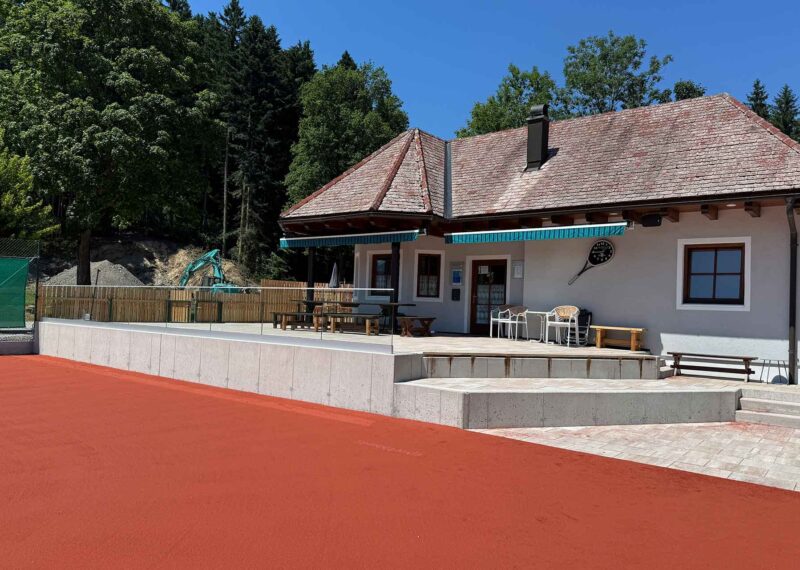 Sanierung Tennisplatz